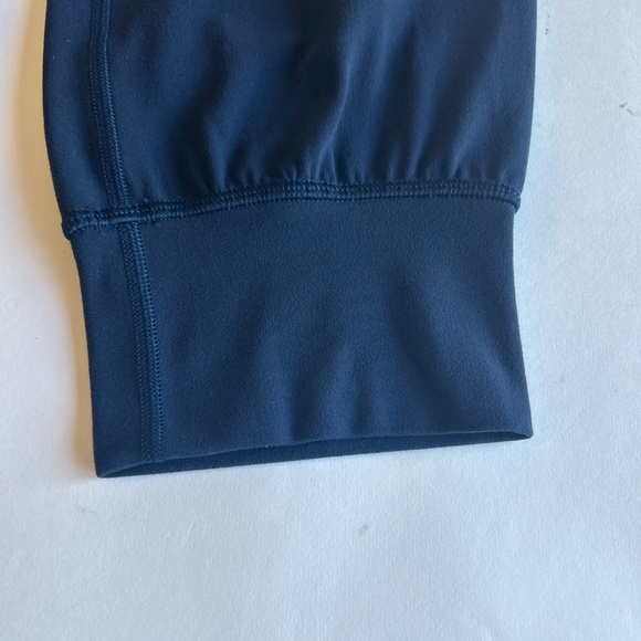 Lululemon Navy Loggers Leggings size 4 - Picture 7 of 12